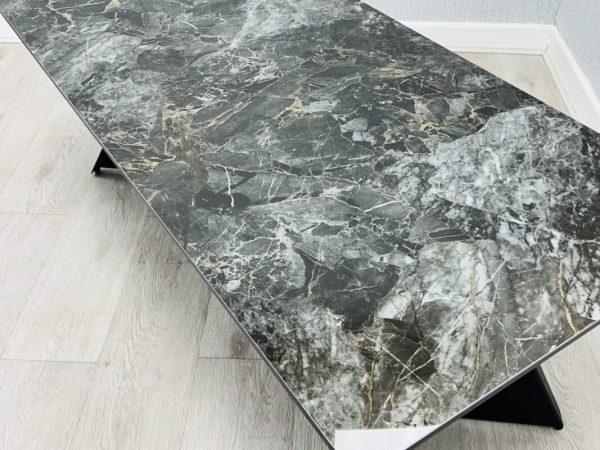 Chicago Black & Gold Ceramic Coffee Table - Image 3