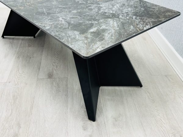 Chicago Black & Gold Ceramic Coffee Table - Image 2